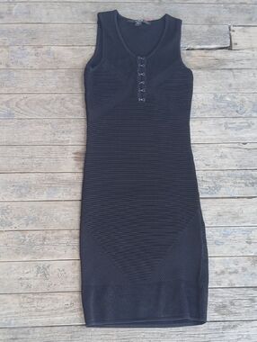 Guess Black Sleeveless Hook-Front Midi Dress